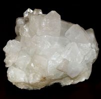 apophyllite blanche incolore sur stilbite