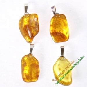 pendentifs en ambre