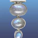Pendentif en pierre de lune